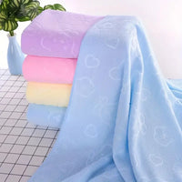 2pcs Microfiber Bathroom Towels with Bear Flowers